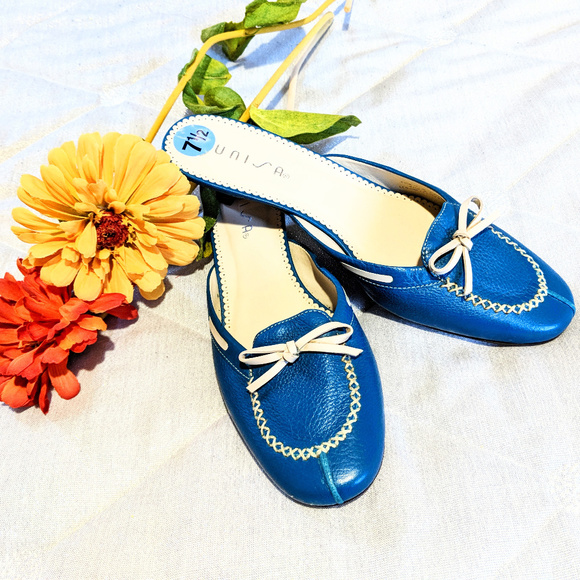 🆕 UNISA turquoise low heels shoes Sz 7.5 - Picture 1 of 3
